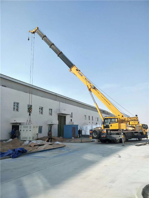 麒麟区“超载就喊停”—— 吊车的 “重量保镖” 技术